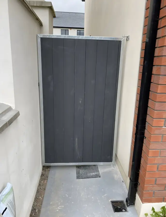 Side gate by The Weld Guy